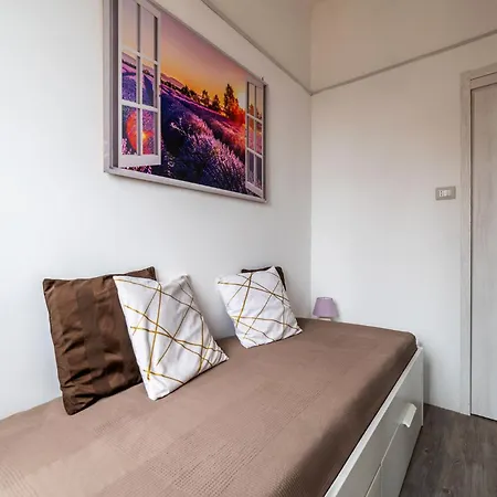 Guesthost - Monteverde Lovely Flat With Terrace Appartement