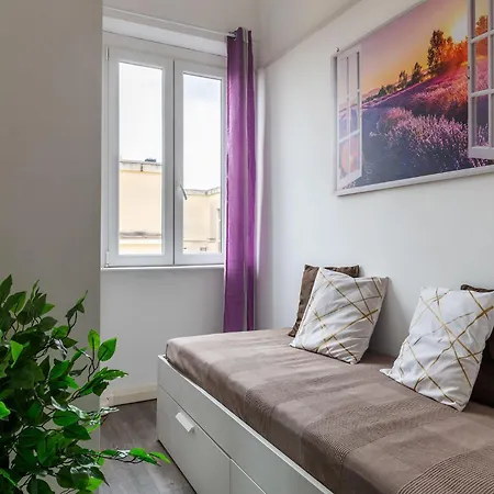 Appartement Guesthost - Monteverde Lovely Flat With Terrace *